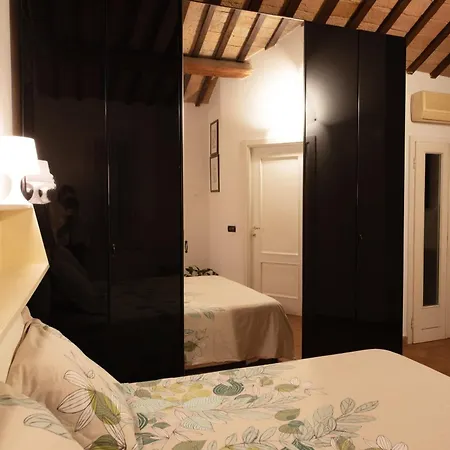 Apartment Romantica Corte Degli Estensi Ferrara